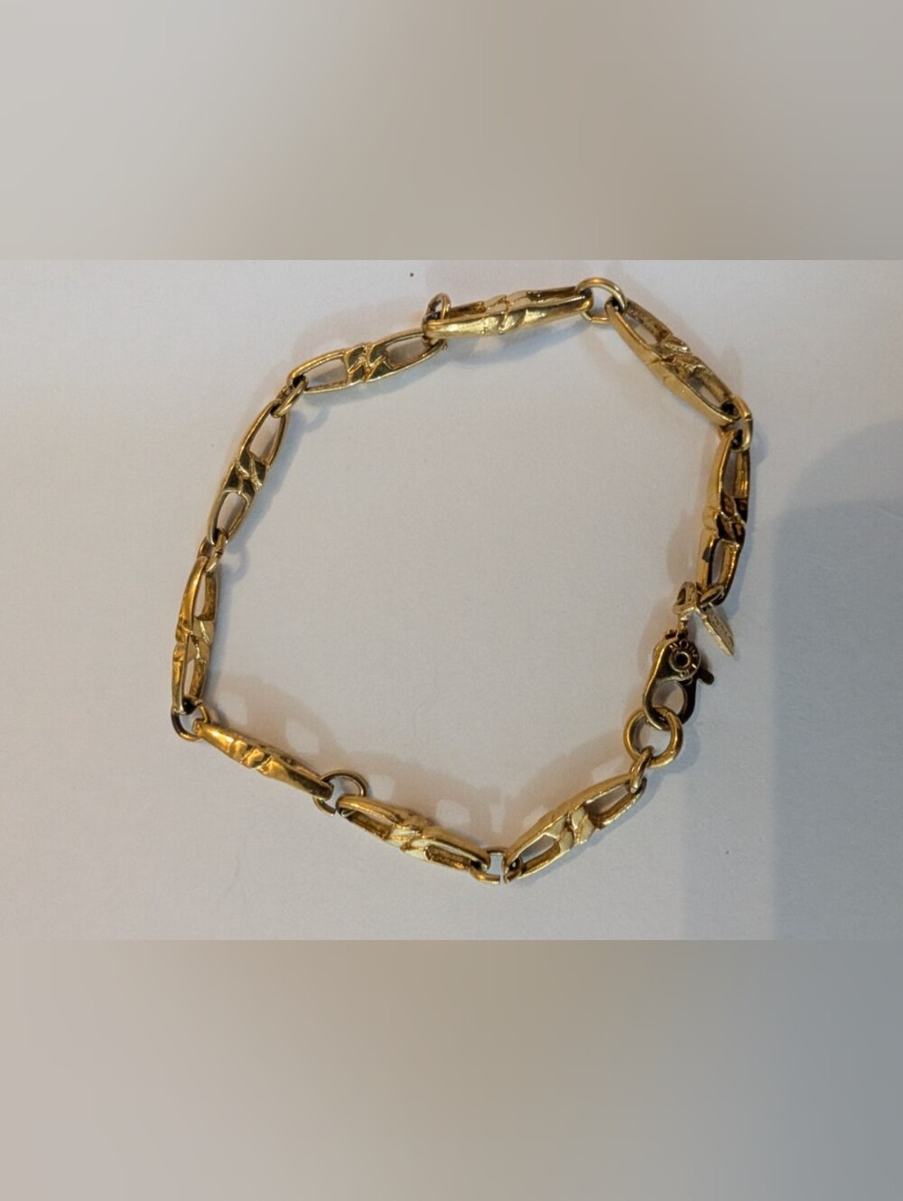 Vtg Monet Signed Open Work Bar Link Chain Necklace – 1970s Gold Tone Filigree